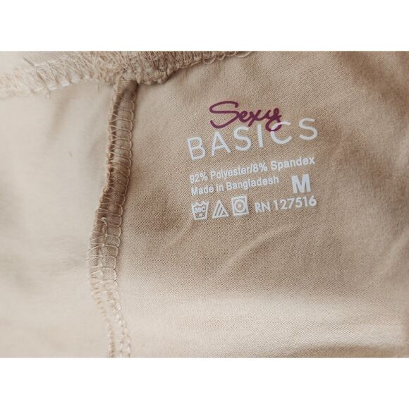 Sexy Basics 24/7 Anywhere Activewear Stretch Shorts Women's Medium - Picture 3 of 6
